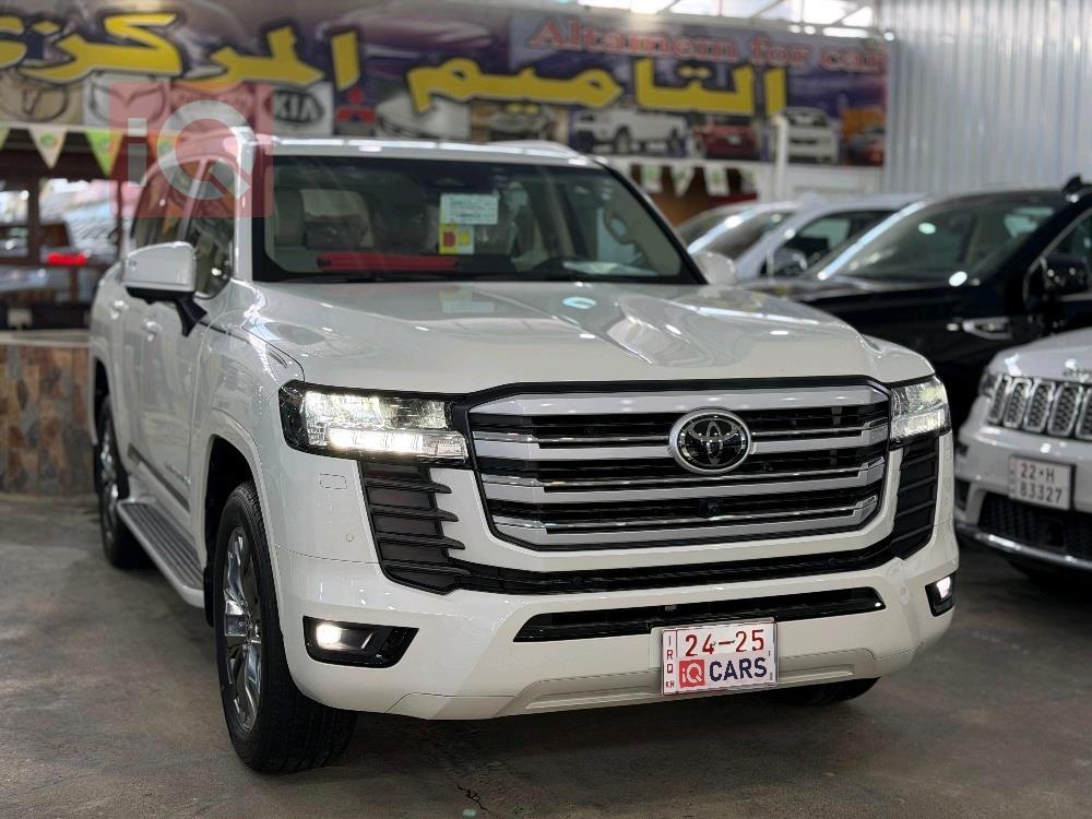 تويوتا لاندكروزر